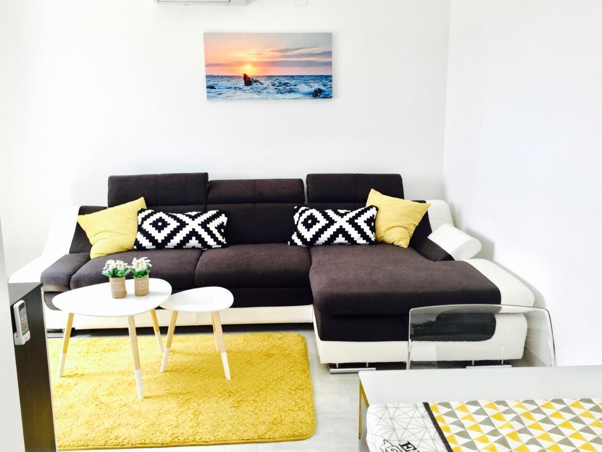 New Apartments Sunshine 普利莫顿 外观 照片
